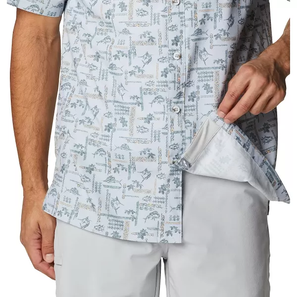 imageColumbia Mens Super Slack Tide Camp ShirtCirrus Grey Island Graffiti Print