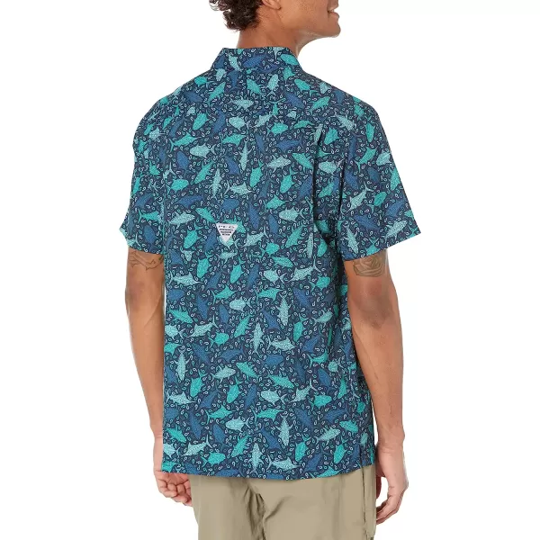 imageColumbia Mens Super Slack Tide Camp ShirtCollegiate Navy Tribal Fish Print