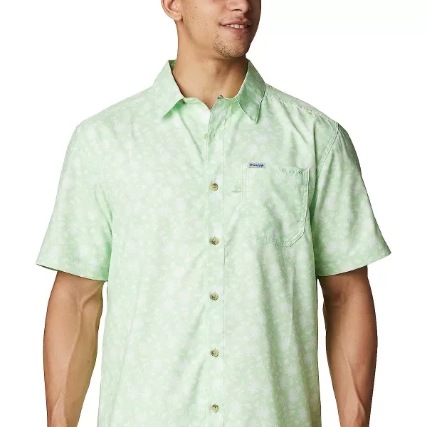 imageColumbia Mens Super Slack Tide Camp ShirtKey West Marlin Palms Print