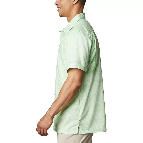 imageColumbia Mens Super Slack Tide Camp ShirtKey West Marlin Palms Print