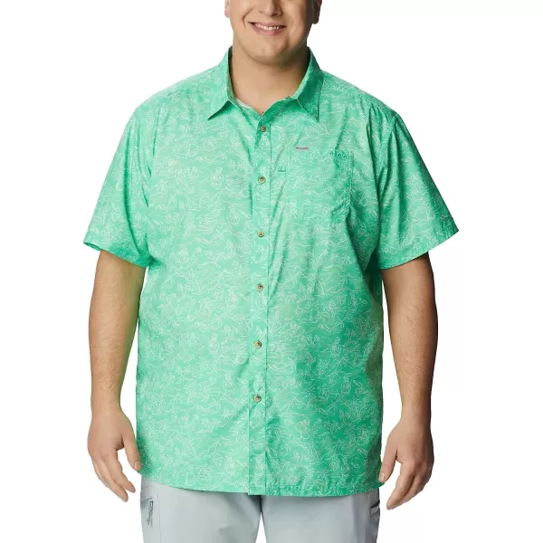 imageColumbia Mens Super Slack Tide Camp ShirtLight Jade Merry Mahi Print