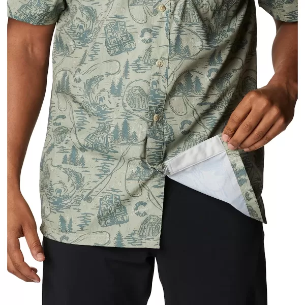 imageColumbia Mens Super Slack Tide Camp ShirtMetal Pfg Origins Print