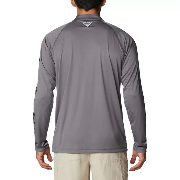 imageColumbia Mens Terminal Tackle 14 ZipCity GreyBlack Logo