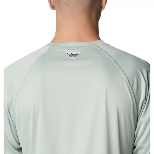 imageColumbia Mens Terminal Tackle Heather Long Sleeve ShirtCool Green HeatherCypress Logo