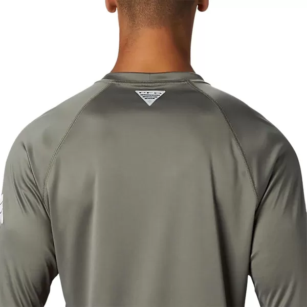 imageColumbia Mens Terminal Tackle Long Sleeve Shirt Wicking MaterialCypressWhite Logo