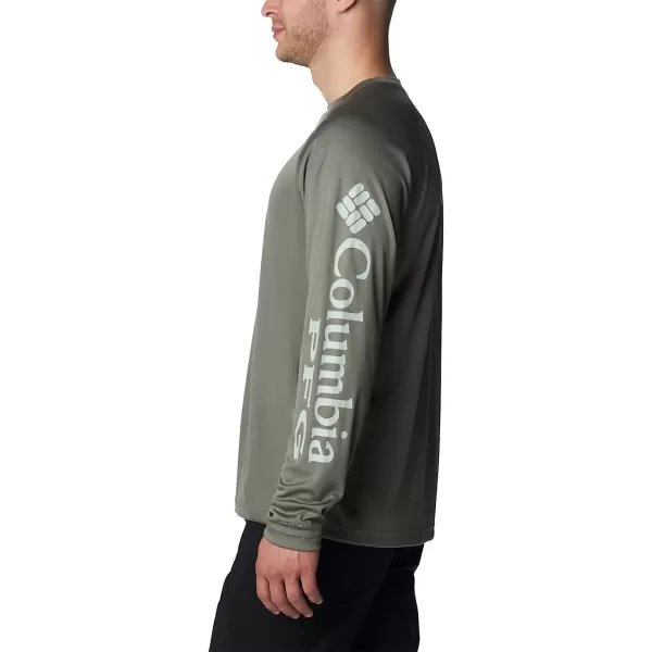 imageColumbia Mens Terminal Tackle Long Sleeve ShirtCypressCool Green Logo