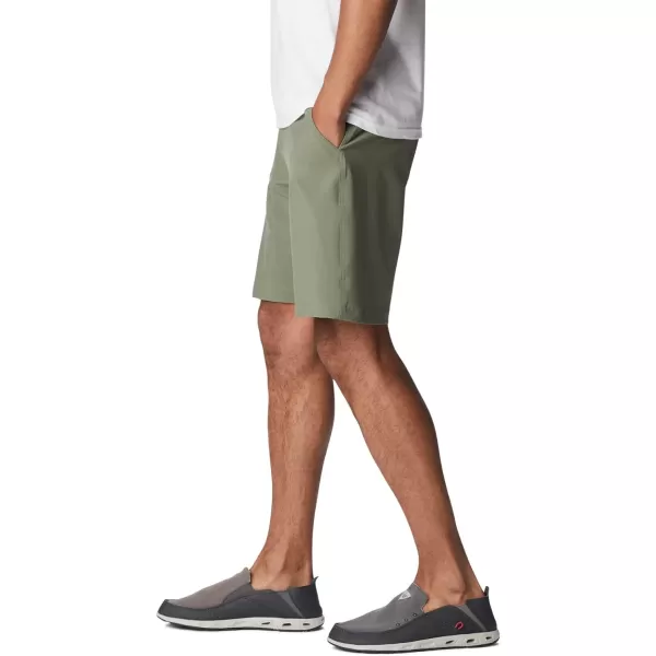imageColumbia Mens Terminal Tackle ShortCypressCool Green