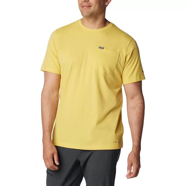 imageColumbia Mens Thistletown Hills Pocket TeeGolden Nugget