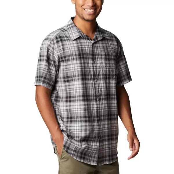 imageColumbia Mens Under Exposure Yarn Dye Short Sleeve ShirtCity Grey Madras Gingham
