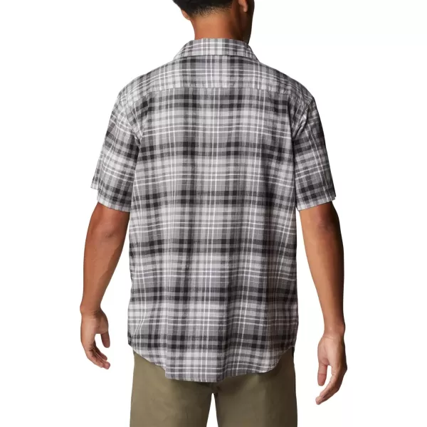 imageColumbia Mens Under Exposure Yarn Dye Short Sleeve ShirtCity Grey Madras Gingham