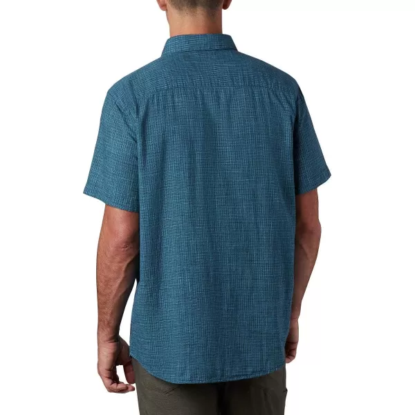 imageColumbia Mens Under Exposure Yarn Dye Short Sleeve ShirtCollegiate Navy Plaid
