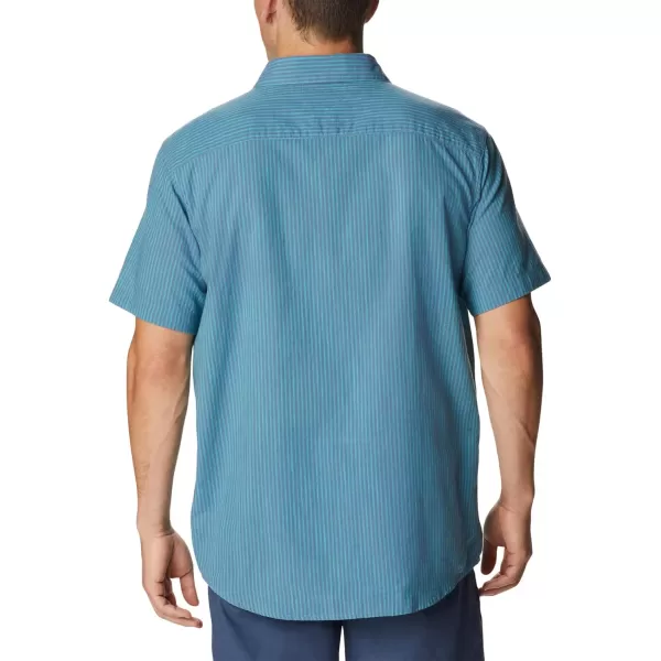 imageColumbia Mens Under Exposure Yarn Dye Short Sleeve ShirtElectric Turquoise Oxford Stripe