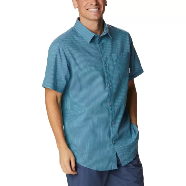imageColumbia Mens Under Exposure Yarn Dye Short Sleeve ShirtElectric Turquoise Oxford Stripe
