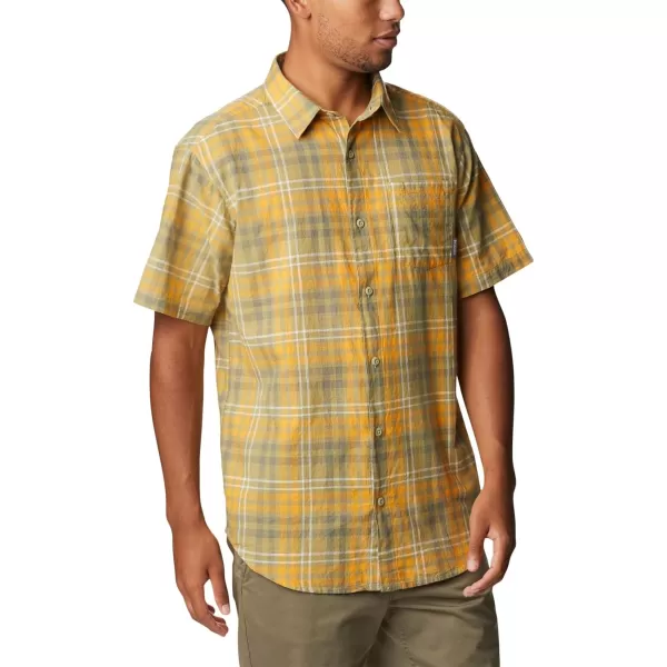 imageColumbia Mens Under Exposure Yarn Dye Short Sleeve ShirtSavory Madras Gingham
