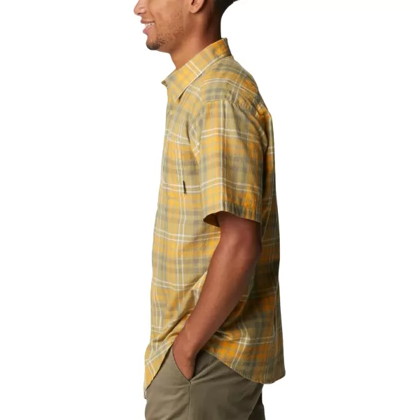 imageColumbia Mens Under Exposure Yarn Dye Short Sleeve ShirtSavory Madras Gingham