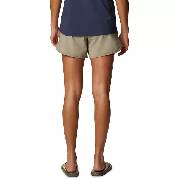 imageColumbia Womens Bogata Bay Stretch ShortTusk