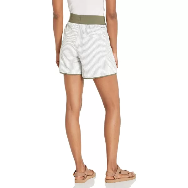 imageColumbia Womens Claudia Ridge ShortStone Green