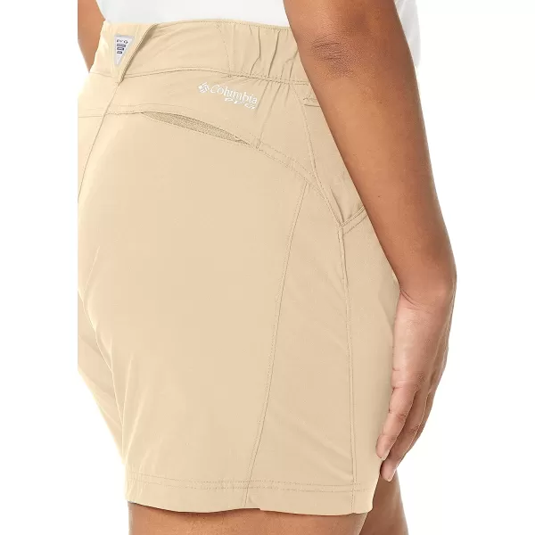 imageColumbia Womens Coral Point Iii ShortFossil