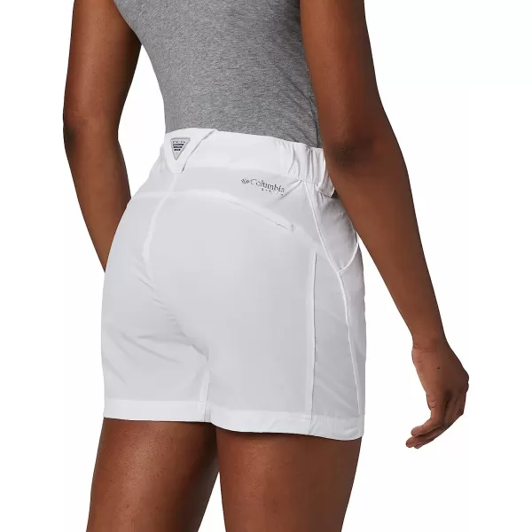 imageColumbia Womens Coral Point Iii ShortWhite