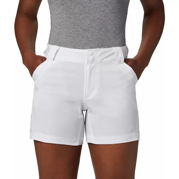imageColumbia Womens Coral Point Iii ShortWhite