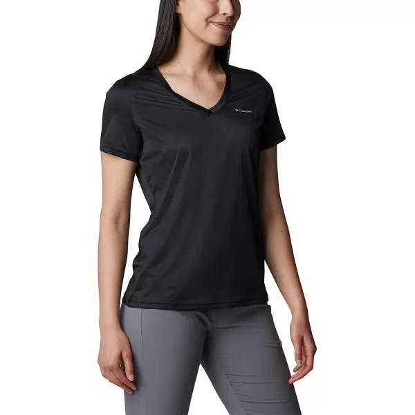 imageColumbia Womens Hike Short Sleeve V NeckBlack
