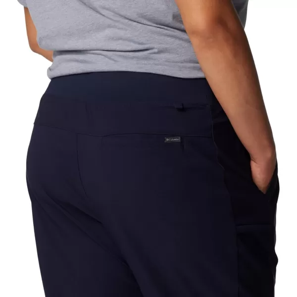 imageColumbia Womens Leslie Falls PantDark Nocturnal