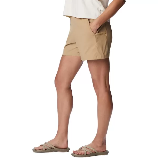 imageColumbia Womens Leslie Falls ShortBeach