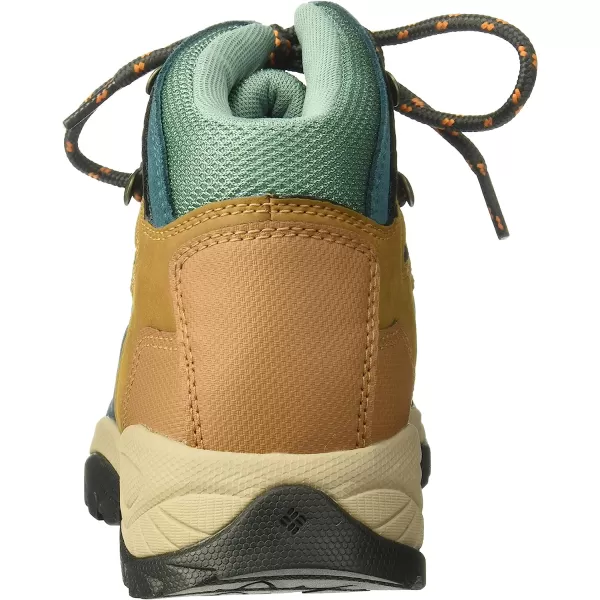 imageColumbia Womens Newton Ridge Lightweight Waterproof Shoe Hiking BootDeep Wave Dusty Green