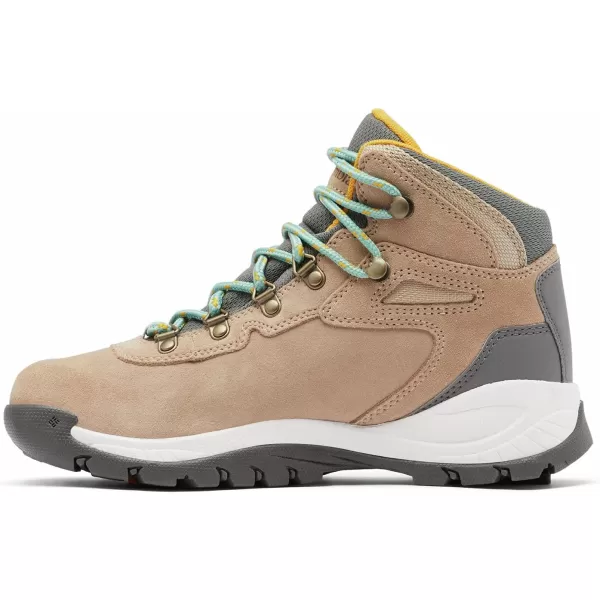 imageColumbia Womens Newton Ridge Plus Waterproof Amped Hiking BootOxford Tan  Dusty Green