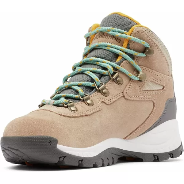 imageColumbia Womens Newton Ridge Plus Waterproof Amped Hiking BootOxford Tan  Dusty Green