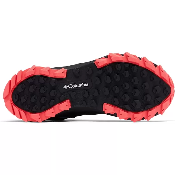 imageColumbia Womens Peakfreak Ii Mid Outdry Hiking ShoeBlackWhite