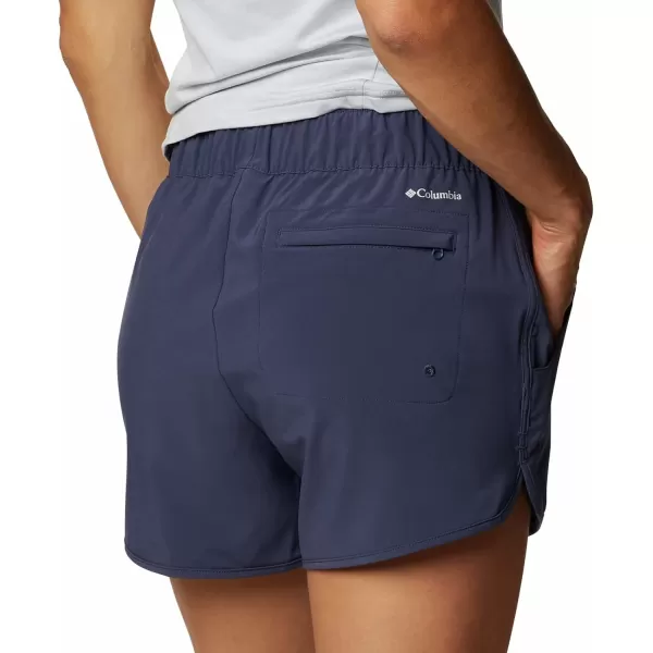 imageColumbia Womens Pleasant Creek Stretch ShortNocturnal