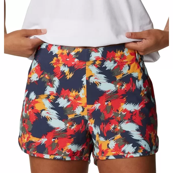 imageColumbia Womens Pleasant Creek Stretch ShortNocturnal Typhoon Blooms Multi