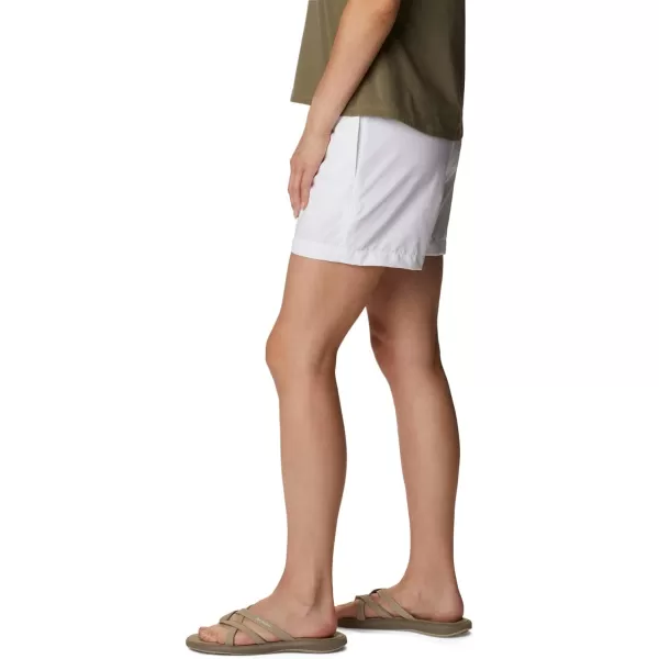 imageColumbia Womens Silver Ridge Utility ShortWhite