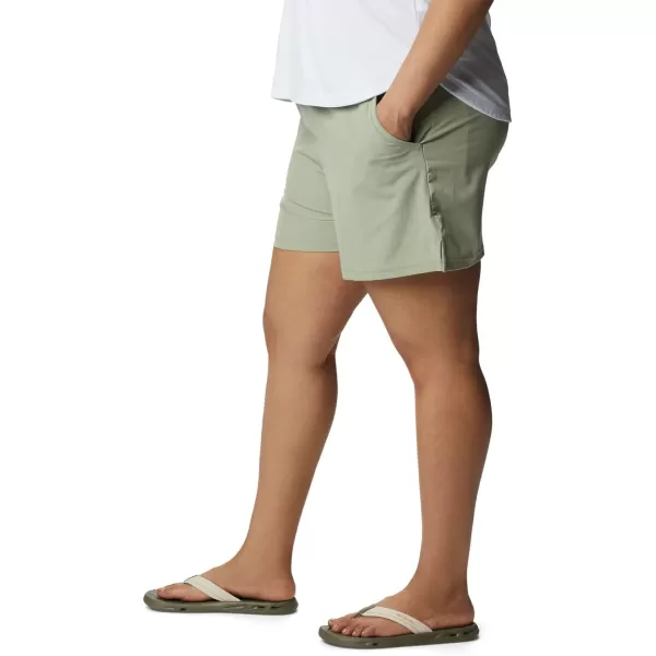 imageColumbia Womens Standard Alpine Chill Zero ShortSafari