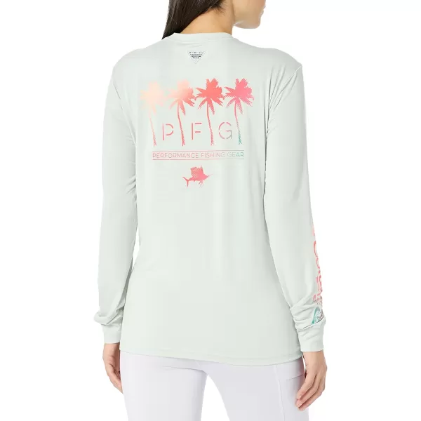 imageColumbia Womens Standard Slack Water Graphic Boyfriend Long SleeveCool GreenLas Palmas