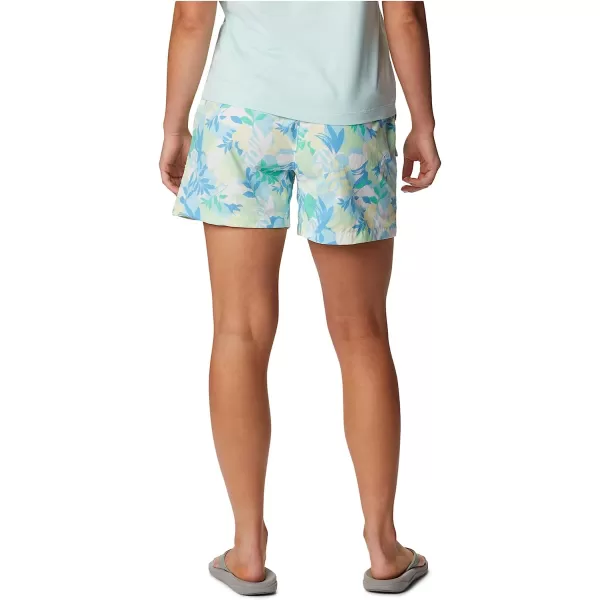 imageColumbia Womens Summerdry Cargo ShortKey WestFloriated