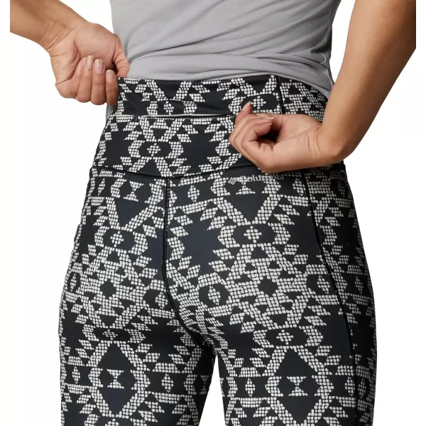 imageColumbia Womens Weekend Adventure 78 LeggingChalk Tonal Blanket