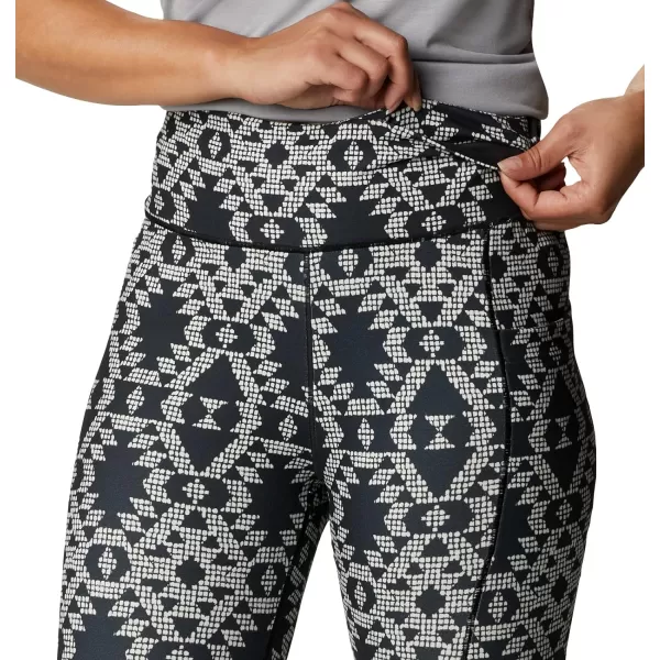 imageColumbia Womens Weekend Adventure 78 LeggingChalk Tonal Blanket