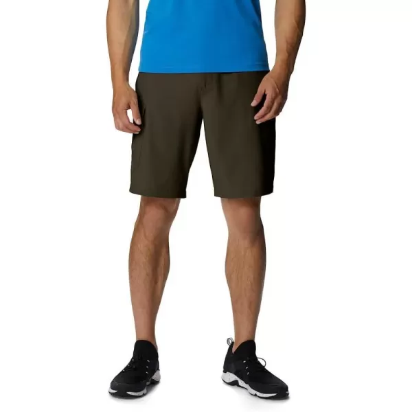 imageColumbia Mens Eaglecrest ShortOlive Green