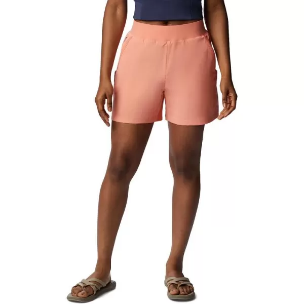 imageColumbia Womens Leslie Falls ShortSummer Peach