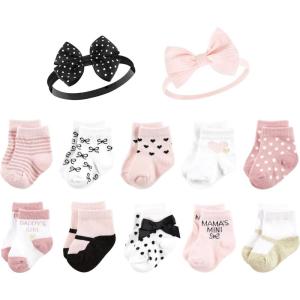 imageHudson Baby Unisex Baby Girls sock and headbandMom Dad