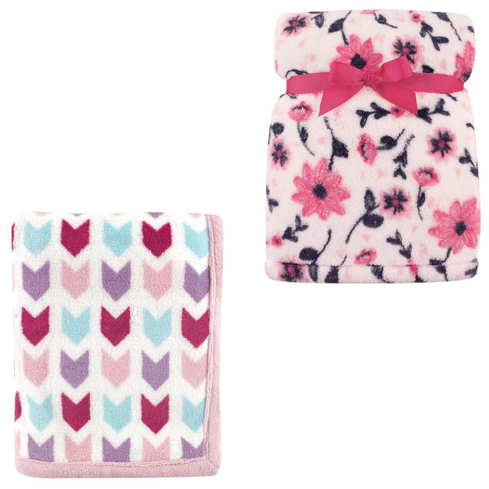 image2Pk Plush Blanket Blue MoosePowder Blue One SizePink ArrowsModern Floral
