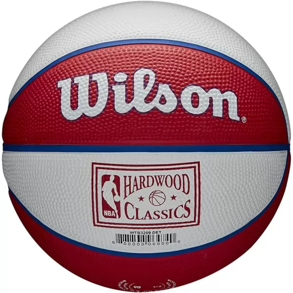 WILSON NBA Alliance Series Basketballs - Team Logo Basketballs - 29.5" and Mini Sizes
