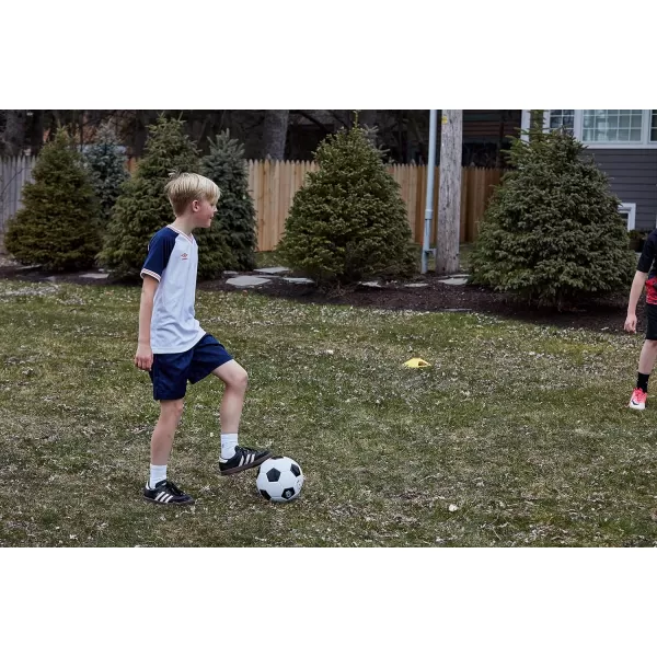 WILSON Traditional Soccer Ball