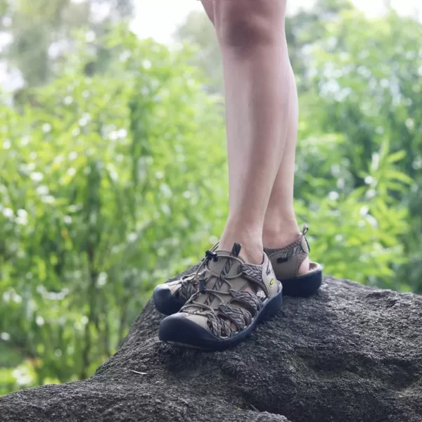 imageGRITION Hiking Sandals Women Closed Toe Waterproof Lightweight Adjustable Hiking Athletic Sandals Breathable For Beach Summer Adventure Comfortable Outdoor SportBlue