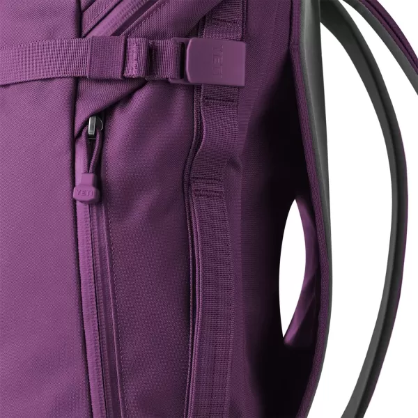 YETI Crossroads Backpack 22L, Black
