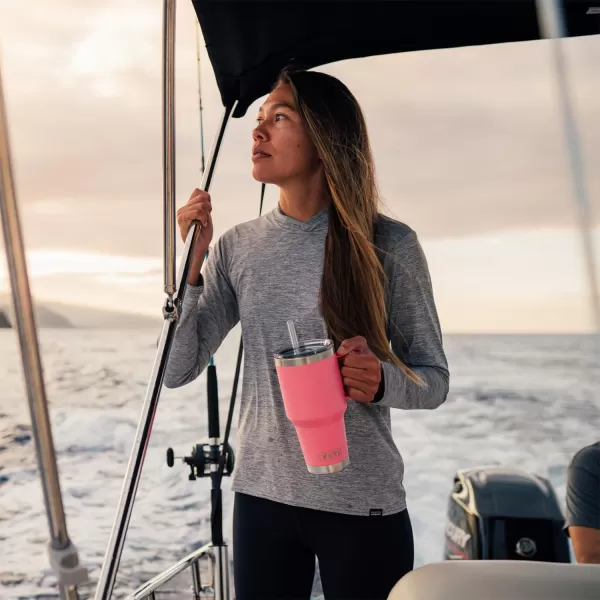 YETI Rambler 25 oz Tumbler with Handle and Straw Lid, Travel Mug Water Tumbler, Vacuum Insulated Cup with Handle, Stainless Steel, Power Pink
