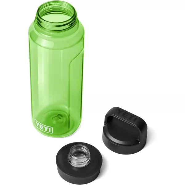 YETI Yonder 750 ml/25 oz Water Bottle with Yonder Chug Cap, Power Pink