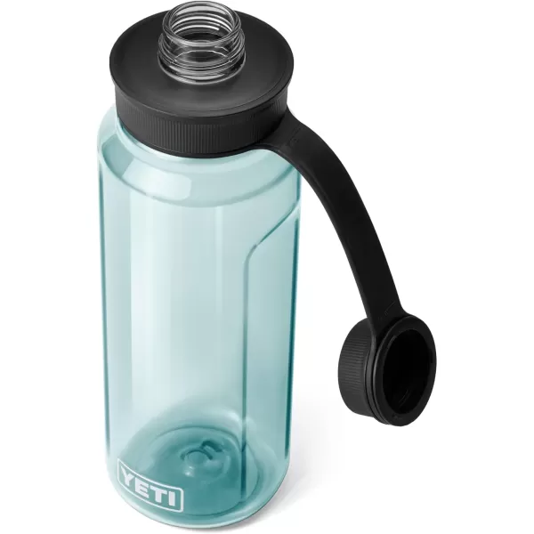 YETI Yonder 750 ml/25 oz Water Bottle with Yonder Tether Cap, Seafoam